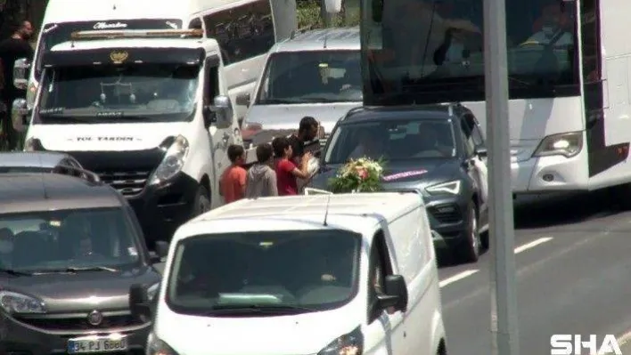 (ÖZEL) E-5'te çocukların korkutan bahşiş yarışı