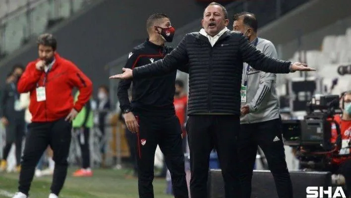 Sergen Yalçın gemileri yaktı, yönetim arayışa başladı