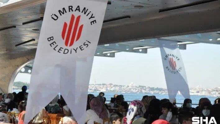 Ümraniyeliler, çay ve simit eşliğinde boğazın tadını çıkardı