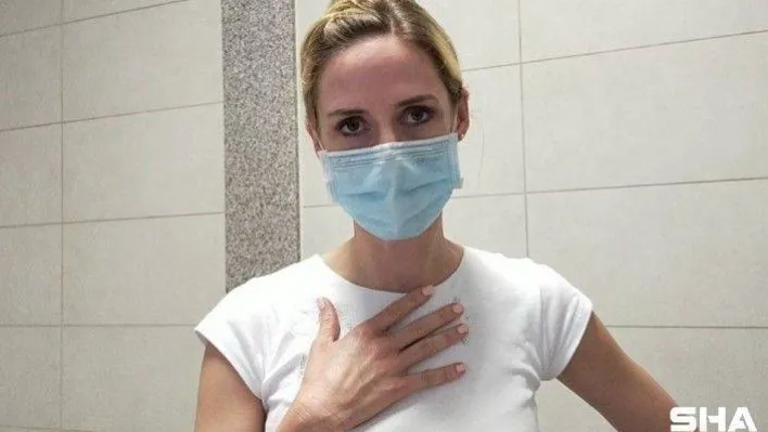 Ünlü oyuncu Wilma Elles 'dolandırıcılık' suçundan yargılandığı davada ifade verdi