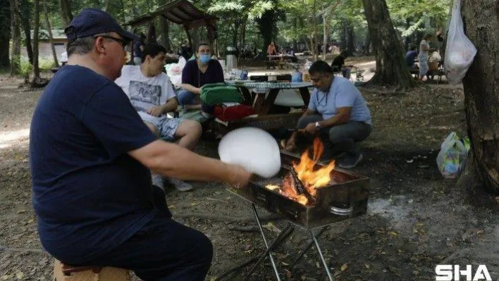 Kurban Bayramı'nın ikinci gününde vatandaşlar Belgrad Ormanı akın etti