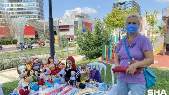 Ataşehir'de el emeği ürünlerin satıldığı 'Kadın Emeği Pazarı' açıldı