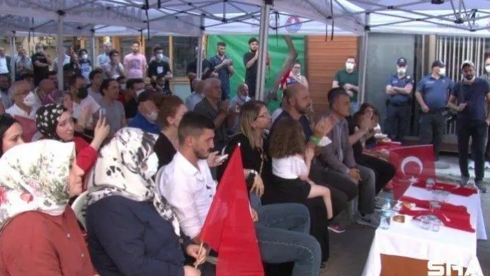 Buse Naz Çakıroğlu, Türkiye'ye gümüş madalya kazandırdı