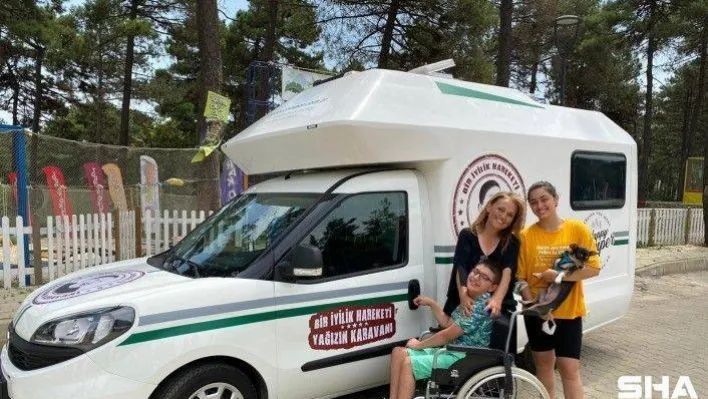 Engelli genç ve annesi, başka çocuklara umut olmak için karavan ile yola çıktı