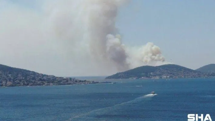 Heybeliadaki orman yangını havadan görüntülendi