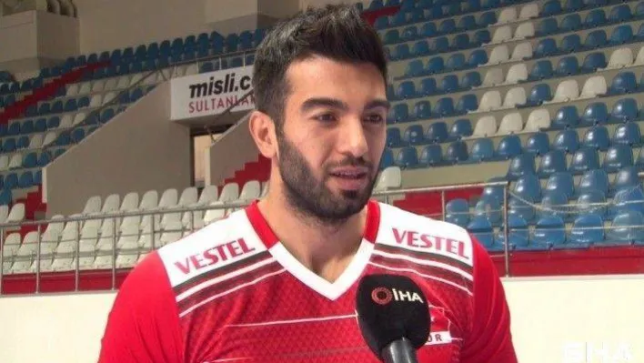 (Özel haber) Vahit Emre Savaş: &quotAvrupa Şampiyonası'nda terimizin son damlasına kadar mücadele edeceğiz&quot