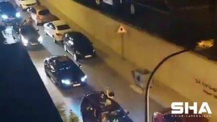 (Özel) Kartal'da silahların patladığı asker uğurlaması kamerada