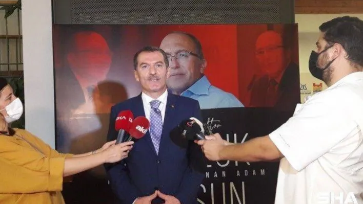 Prof. Dr. Ahmet Haluk Dursun, Zeytinburnu'nda  anıldı