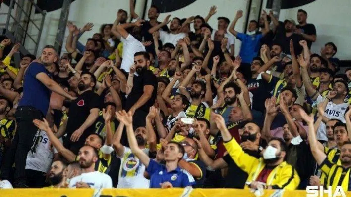 UEFA Avrupa Ligi: Fenerbahçe: 0 - HJK Helsinki: 0 (Maç devam ediyor)