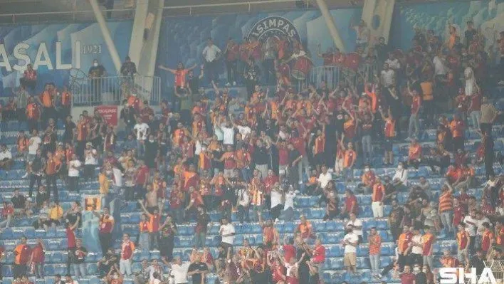UEFA Avrupa Ligi: Galatasaray: 0 - Randers: 1 (İlk yarı)