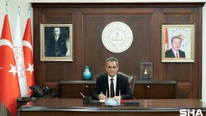 Yangın ve selden zarar gören öğrenci ile öğretmenlere 10 bin tablet ulaştırılacak