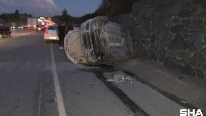 Arnavutköy-Sultangazi yolunda bir araç yan yattı