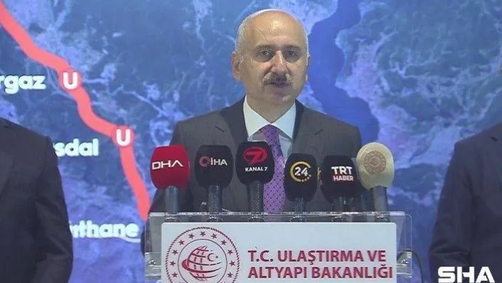 Bakan Karaismailoğlu: &quotHavalimanı metrosunda Kasım ayında test sürüşlerini başlatacağız&quot