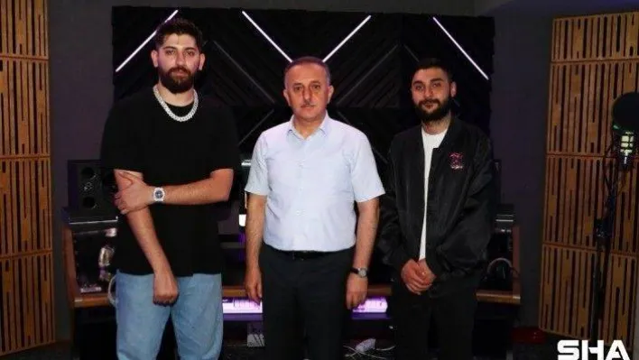 Başkan Çağırıcı, rap müziğin ünlü isimlerini ziyaret etti