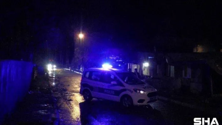 Çekmeköy'de oğluna uyuşturucu sattığı iddia edilen kişileri uyaran baba hayatını kaybetti