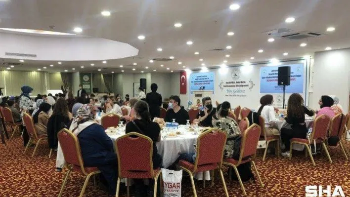 Gaziosmanpaşa'da belediyenin kurslarına katılan 149 öğrenci üniversiteli oldu