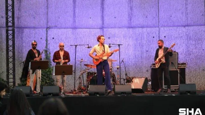 İş Sanat'ın 'Cuma İş Çıkışı' konserleri başladı