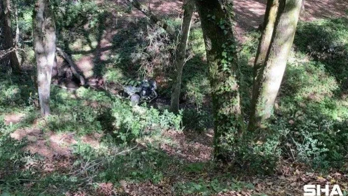 (ÖZEL) ATV ile ormanlık alanda gezerken metrelerce yükseklikten aşağıya yuvarlandılar