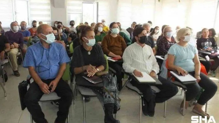 Annesinin karnında kursa katıldı, daha doğmadan sertifika sahibi oldu