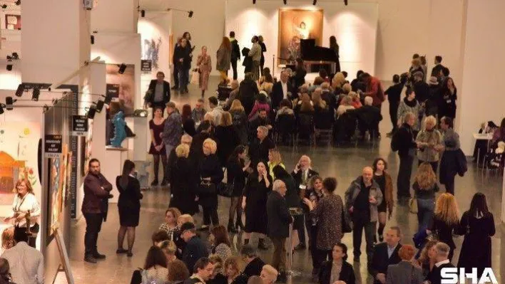 Antika parçalar ve NFT eserler sanatseverle buluşuyor