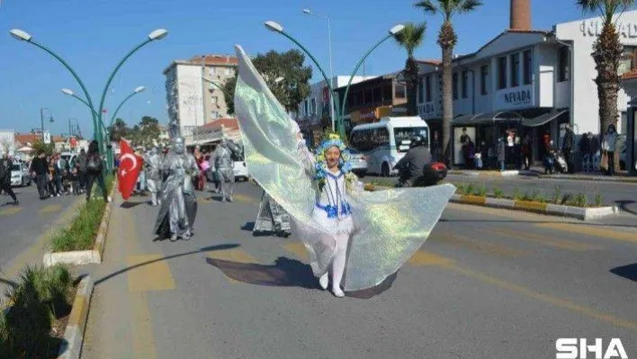 Ayvalık'ta 16. Uluslararası Zeytin Hasat Festivali başladı