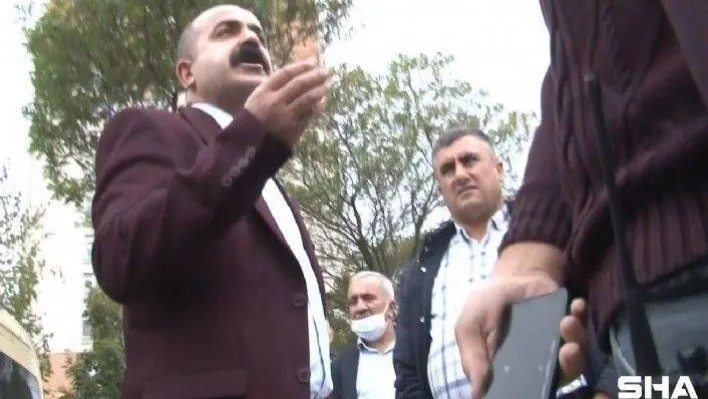 Başakşehir'de minibüsçü terörü: Çocukların oyun oynadığı alana daldı ardından gazetecileri tehdit etti