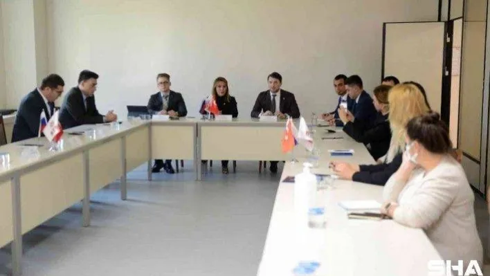 BTSO, Tula Ekonomi Kalkınma Bakanı Vladimirovich'i ağırladı