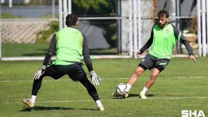 Bursaspor'da Balıkesirspor maçı hazırlıkları devam ediyor