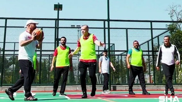 Cumhurbaşkanı Erdoğan basketbol maçı görüntülerini paylaştı