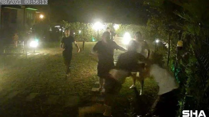 Derya Tuna ve komşusunu davalık eden tekme tokatlı kavga kamerada