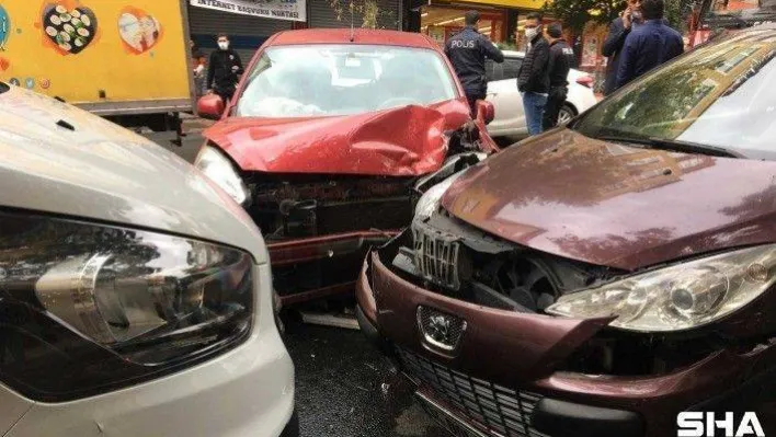 Direksiyon başında bayılınca kaza yaptı: Kaza anı kamerada