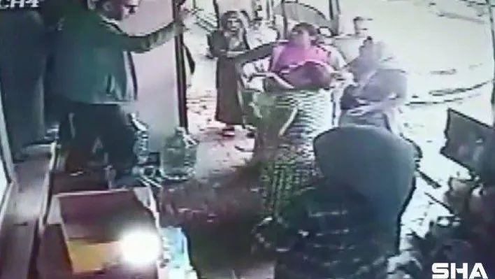 Esenyurt'ta kadın hırsızlar yakalanınca soyunma numarası yapıp kaçtı