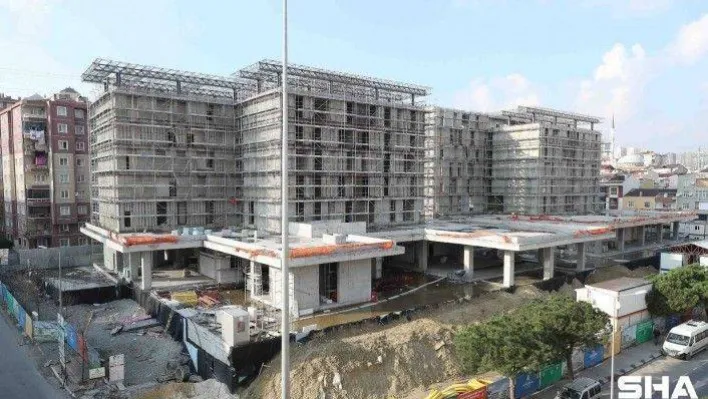 İBB, Bağcılar'da öğrenci yurdu inşaatını çürümeye terk etti