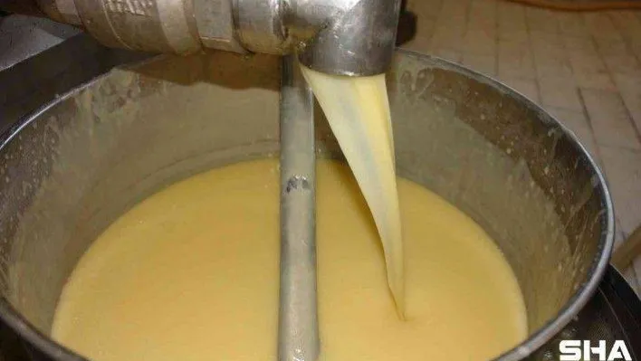 (ÖZEL) 85 yıl önceki formülün aynısıyla boza üretiyorlar