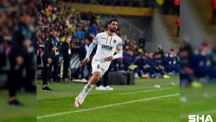 Fenerbahçe evinde ağır yaralı!