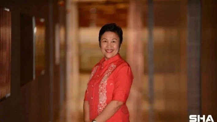 2021 Dünya CEO Ödülü QNET CEO'su Malou Caluza'nın oldu