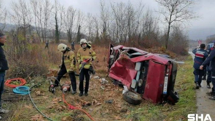 50 metre sürüklenen araç hurdaya döndü, sürücüsü yaşam savaşı veriyor