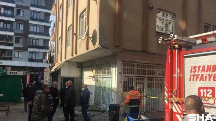 Bağcılar'da patlama: Doğal gaz borusunu kesti iddiası