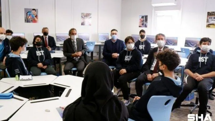 Bakan Özer: &quotİstanbul Havalimanı Yerleşkesi içerisine anaokulu açılmasını da gündemimize aldık'