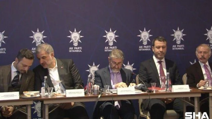 Bakan Yardımcısı Nurettin Nebati 'Onlar ağlamaya devam etsin biz de bu işin onurunu yaşayalım'