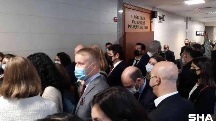 Birleştirilen Gezi ile Çarşı davasının duruşması başladı