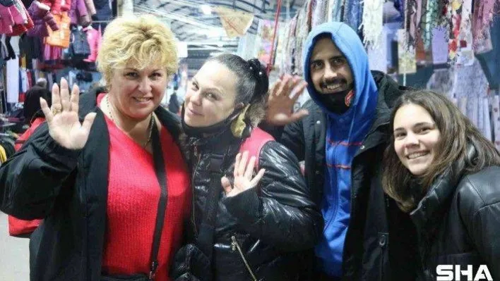 Bulgaristan'dan 1 milyon turist Edirne'ye alışverişe geldi