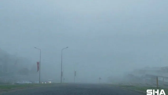 Bursa'da sabah saatlerinde yoğun sis etkili oldu
