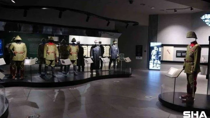 Çanakkale Savaşları'ndaki Osmanlı üniformaları sergisi açıldı