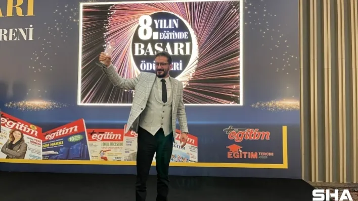 Çizgi Yazılım Anadolu Lisesi 'Geleceğin Eğitim Projesi' Ödülünü Aldı