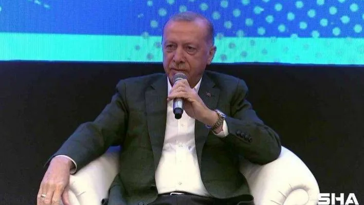 Cumhurbaşkanı Erdoğan, Truva Müzesi'nde Ezineli Yahya Çavuş Belgeseli Galası'nda gençler ile buluştu