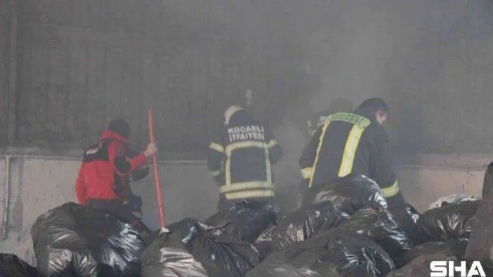 Depoda yangın çıktı, tonlarca kömür küle döndü