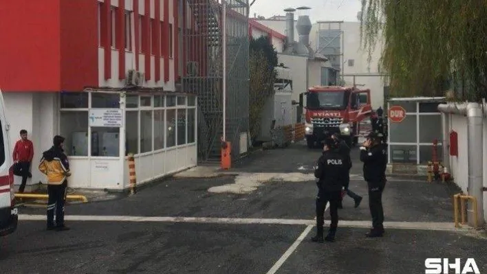 Fabrikada yangın: Dumandan etkilenen 1 işçi hastaneye kaldırıldı