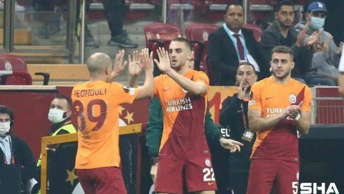 Galatasaray liderliğini sürdürdü