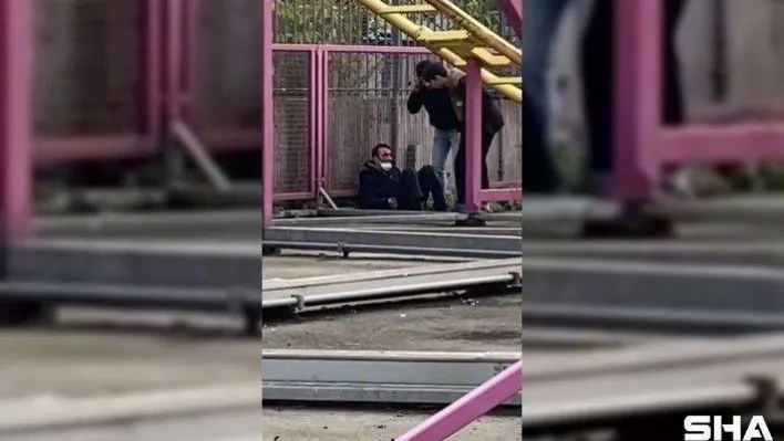 Kadıköy'de lunaparkta eğlenmek isterken trenden düşüp yaralandı